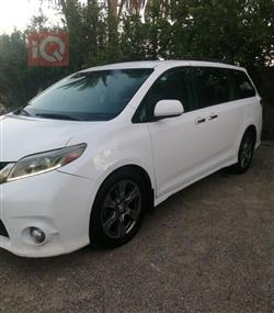 تويوتا سيينا